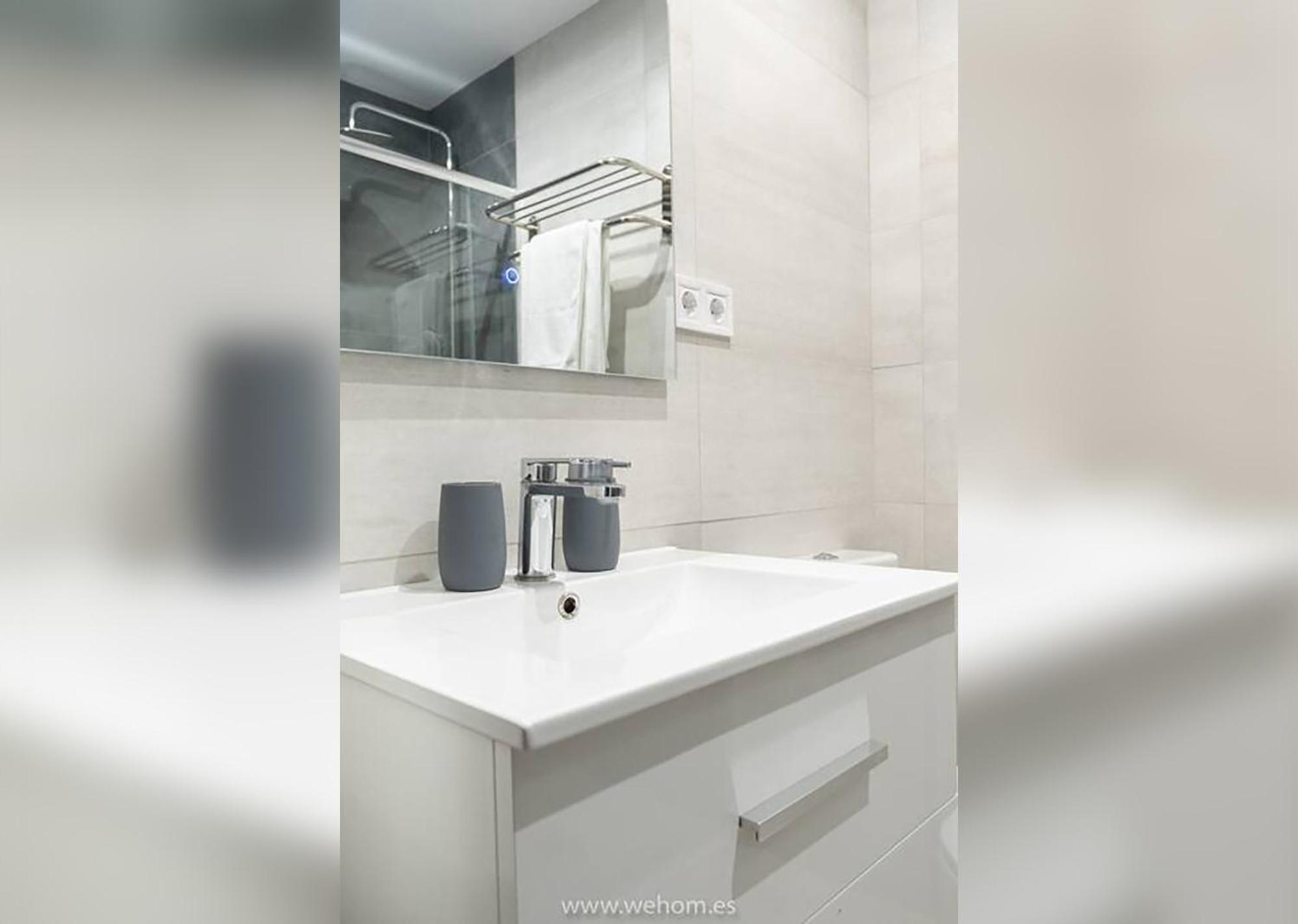 Moderno Y Comodo Apartamento En Calle Vargas Сантандер Екстериор снимка